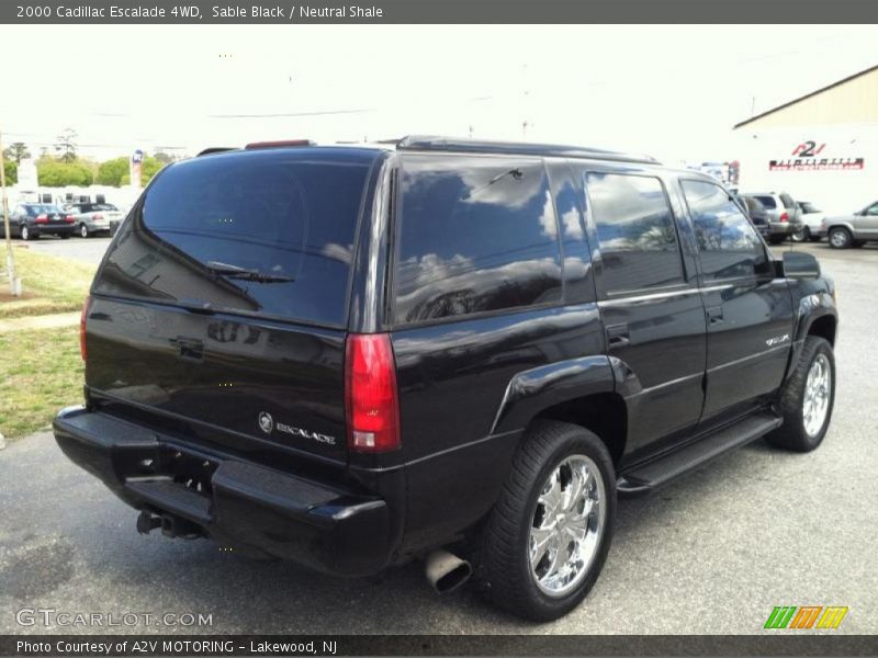 Sable Black / Neutral Shale 2000 Cadillac Escalade 4WD