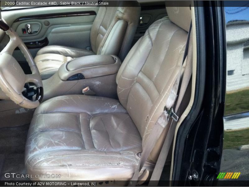 Sable Black / Neutral Shale 2000 Cadillac Escalade 4WD