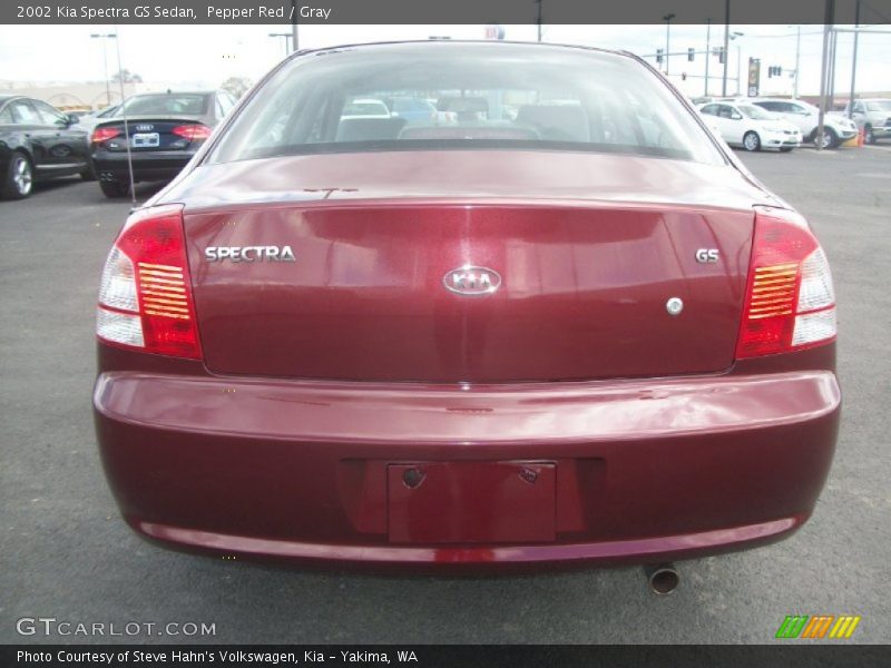 Pepper Red / Gray 2002 Kia Spectra GS Sedan