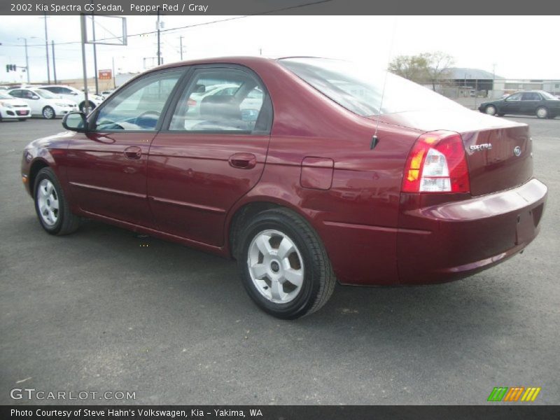 Pepper Red / Gray 2002 Kia Spectra GS Sedan