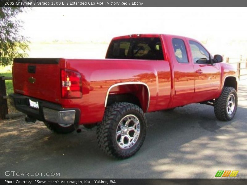 Victory Red / Ebony 2009 Chevrolet Silverado 1500 LTZ Extended Cab 4x4