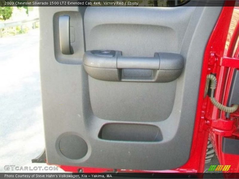 Victory Red / Ebony 2009 Chevrolet Silverado 1500 LTZ Extended Cab 4x4