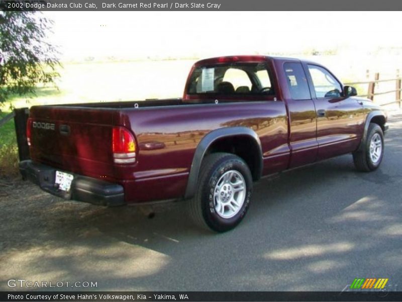 Dark Garnet Red Pearl / Dark Slate Gray 2002 Dodge Dakota Club Cab