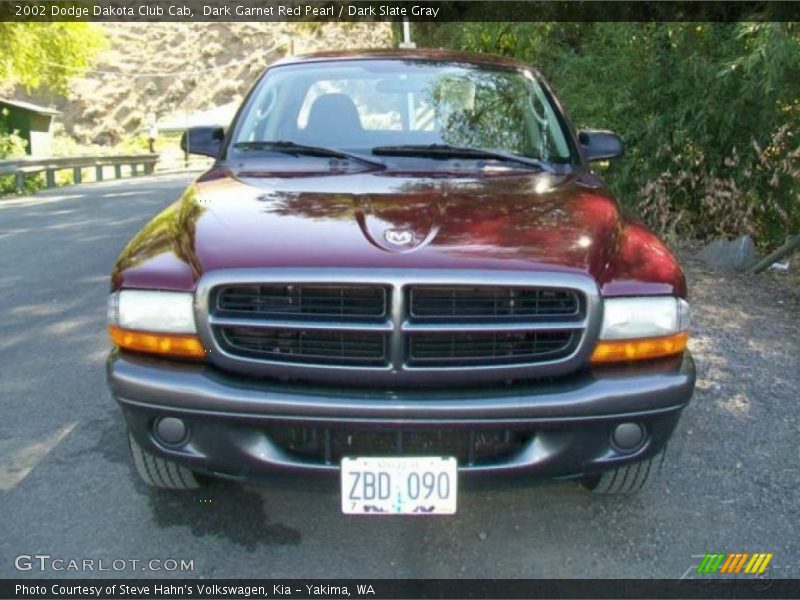 Dark Garnet Red Pearl / Dark Slate Gray 2002 Dodge Dakota Club Cab
