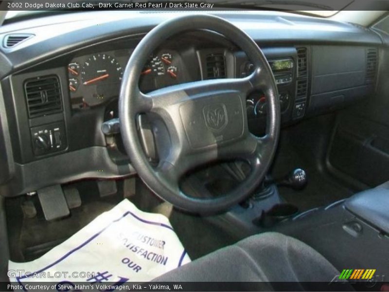 Dark Garnet Red Pearl / Dark Slate Gray 2002 Dodge Dakota Club Cab