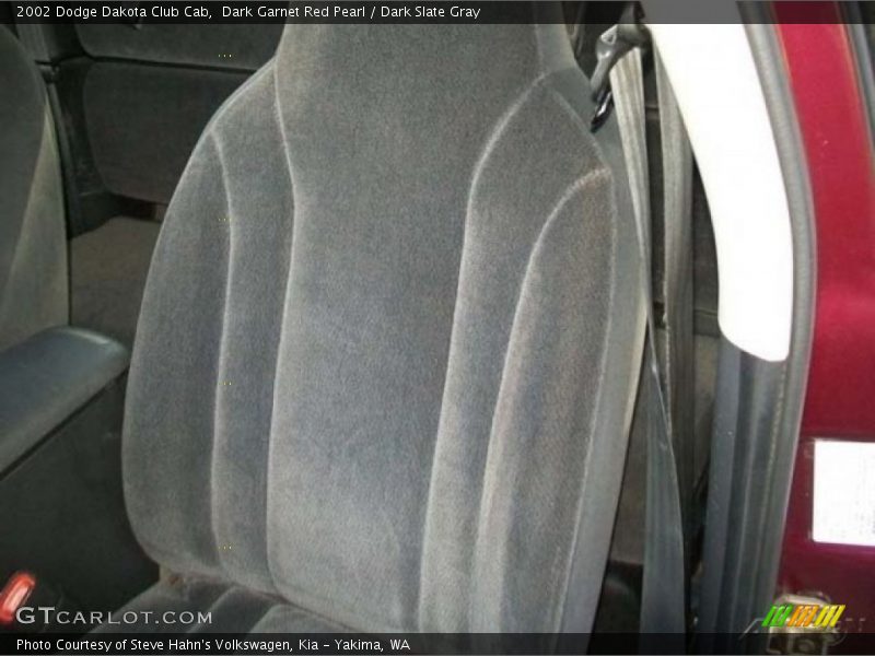Dark Garnet Red Pearl / Dark Slate Gray 2002 Dodge Dakota Club Cab