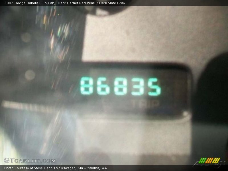 Dark Garnet Red Pearl / Dark Slate Gray 2002 Dodge Dakota Club Cab