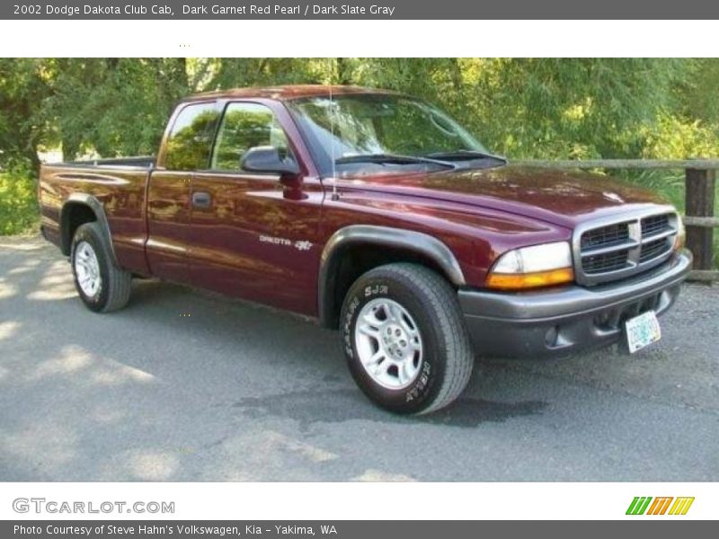 Dark Garnet Red Pearl / Dark Slate Gray 2002 Dodge Dakota Club Cab