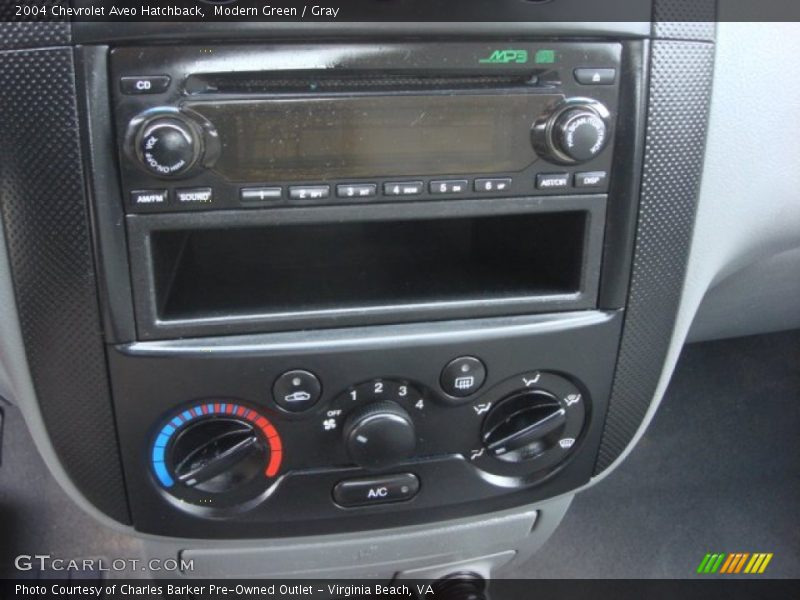 Modern Green / Gray 2004 Chevrolet Aveo Hatchback