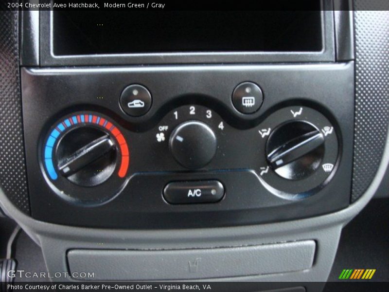 Modern Green / Gray 2004 Chevrolet Aveo Hatchback