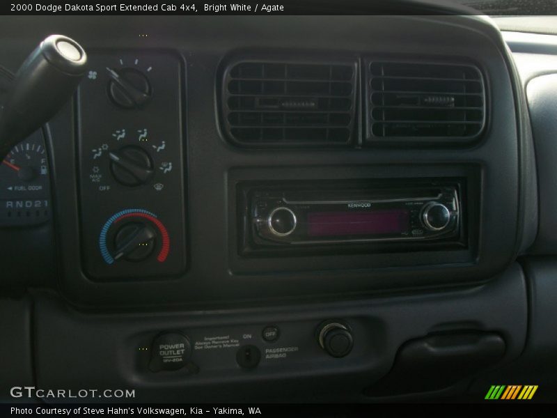Bright White / Agate 2000 Dodge Dakota Sport Extended Cab 4x4