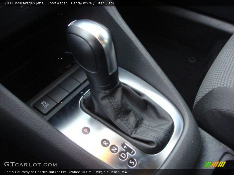 Candy White / Titan Black 2011 Volkswagen Jetta S SportWagen