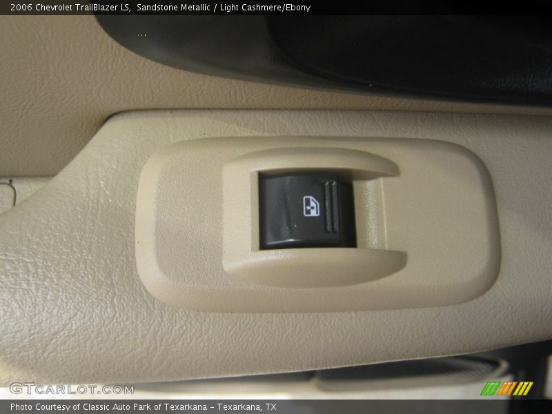 Sandstone Metallic / Light Cashmere/Ebony 2006 Chevrolet TrailBlazer LS