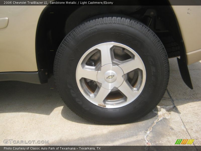 Sandstone Metallic / Light Cashmere/Ebony 2006 Chevrolet TrailBlazer LS