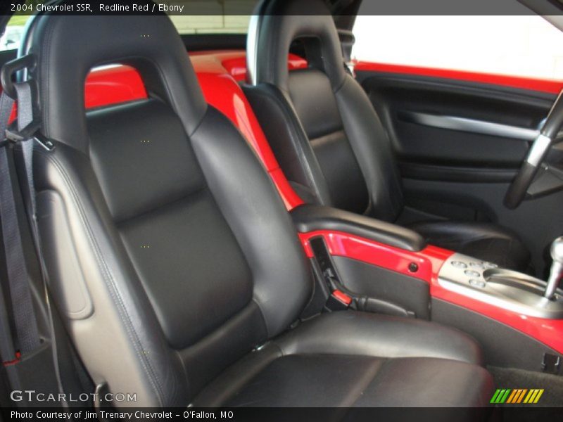 Redline Red / Ebony 2004 Chevrolet SSR