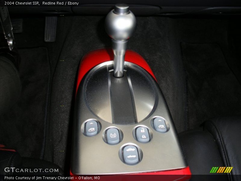 Redline Red / Ebony 2004 Chevrolet SSR