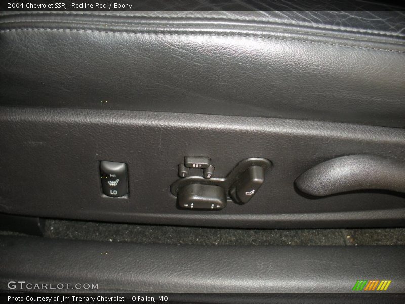 Redline Red / Ebony 2004 Chevrolet SSR