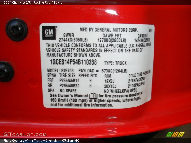 Redline Red / Ebony 2004 Chevrolet SSR