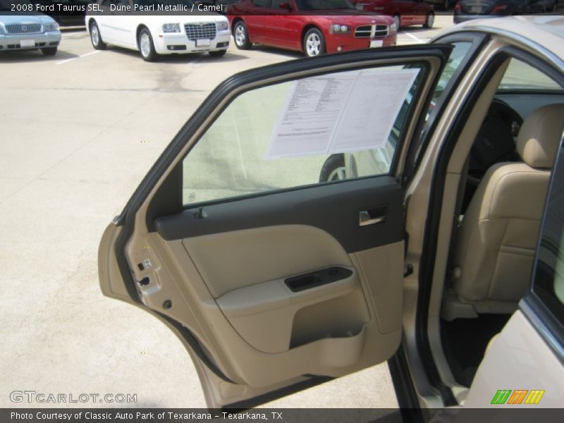 Dune Pearl Metallic / Camel 2008 Ford Taurus SEL