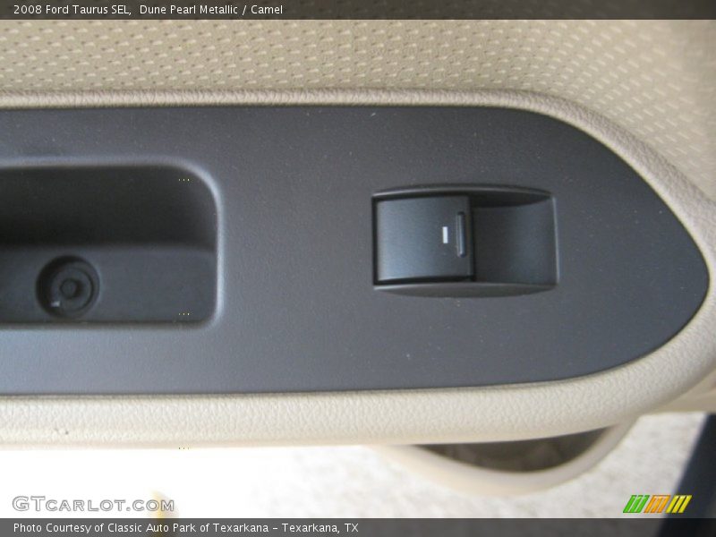 Dune Pearl Metallic / Camel 2008 Ford Taurus SEL