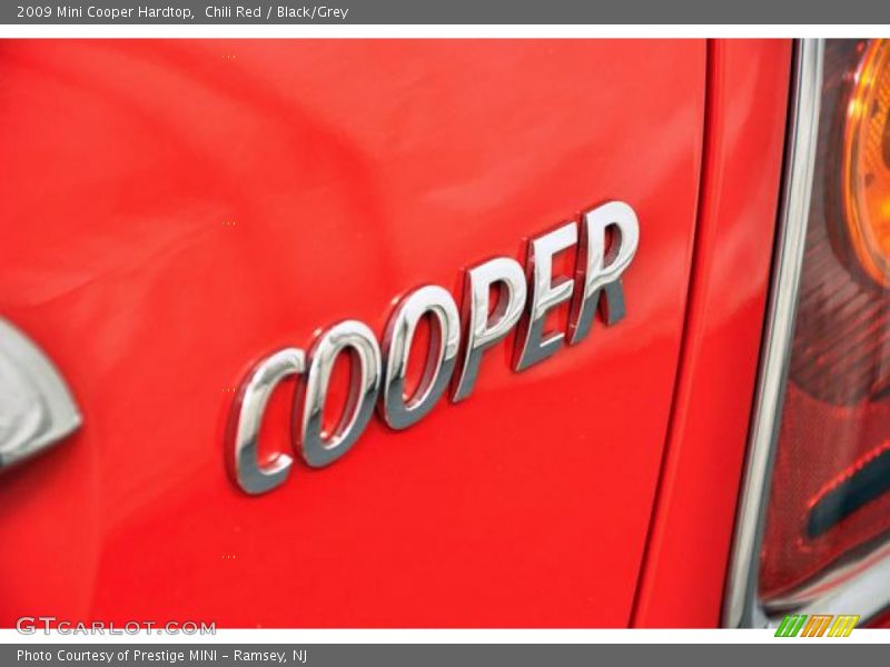 Chili Red / Black/Grey 2009 Mini Cooper Hardtop