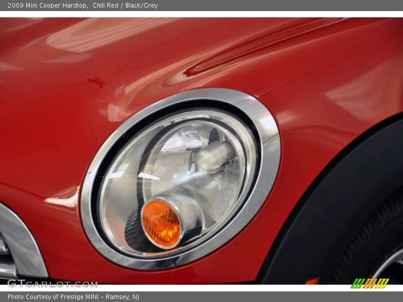 Chili Red / Black/Grey 2009 Mini Cooper Hardtop