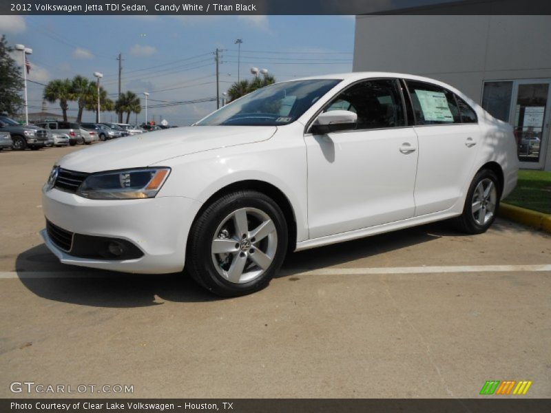 Candy White / Titan Black 2012 Volkswagen Jetta TDI Sedan