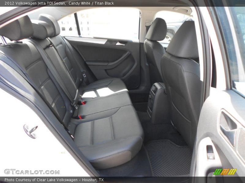 Candy White / Titan Black 2012 Volkswagen Jetta TDI Sedan