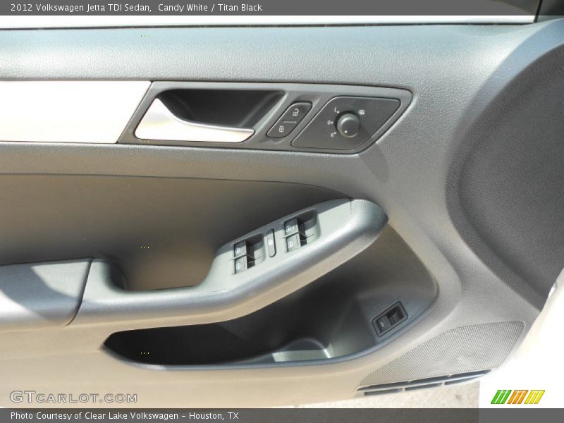 Candy White / Titan Black 2012 Volkswagen Jetta TDI Sedan