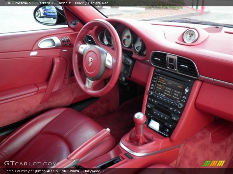 Dashboard of 2009 911 Carrera 4S Cabriolet