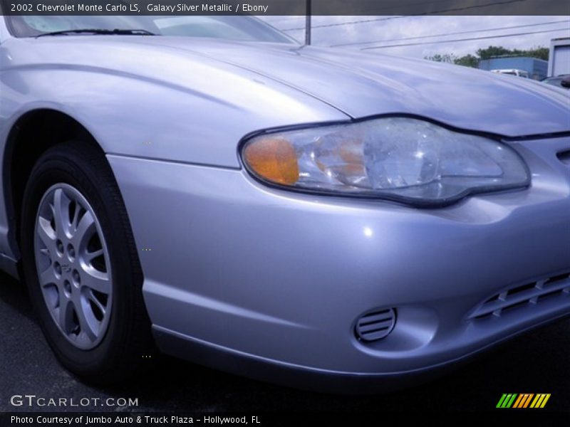 Galaxy Silver Metallic / Ebony 2002 Chevrolet Monte Carlo LS