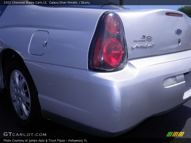 Galaxy Silver Metallic / Ebony 2002 Chevrolet Monte Carlo LS
