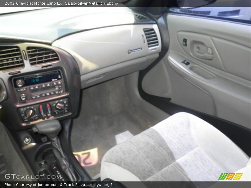 Galaxy Silver Metallic / Ebony 2002 Chevrolet Monte Carlo LS