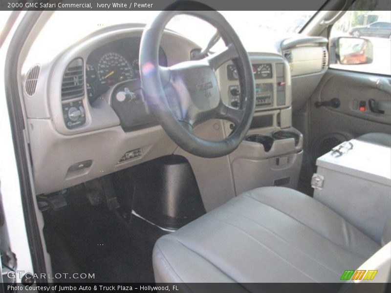 Ivory White / Pewter 2000 GMC Safari Commercial