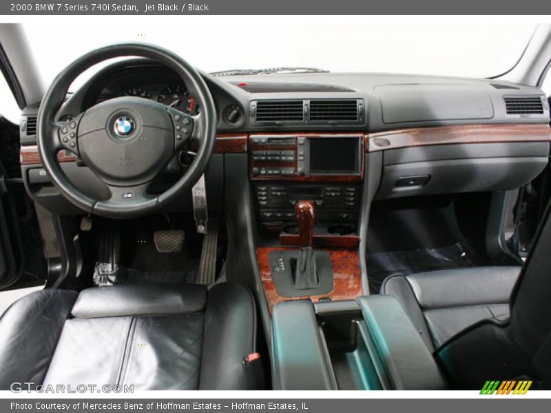 Jet Black / Black 2000 BMW 7 Series 740i Sedan