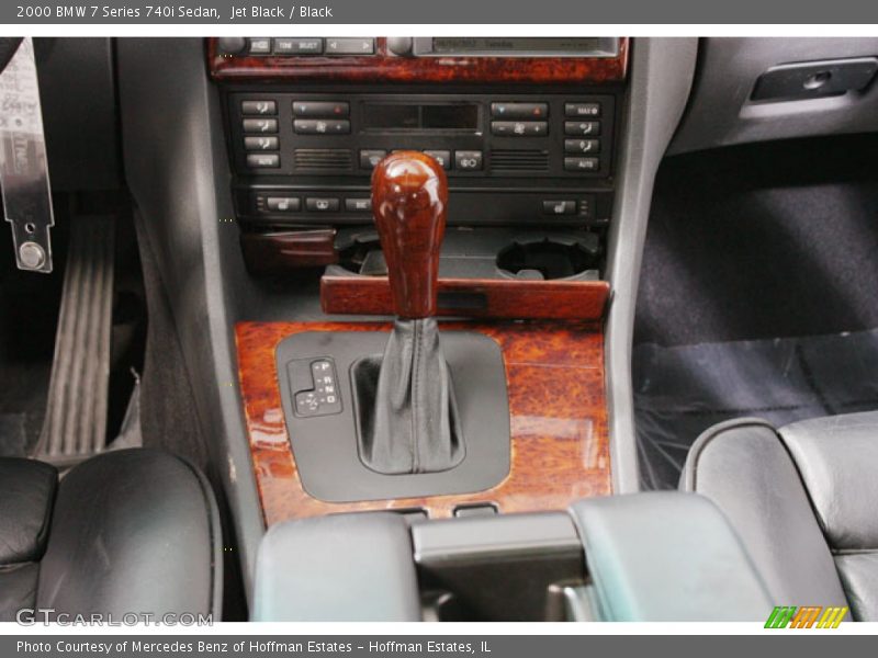 Jet Black / Black 2000 BMW 7 Series 740i Sedan