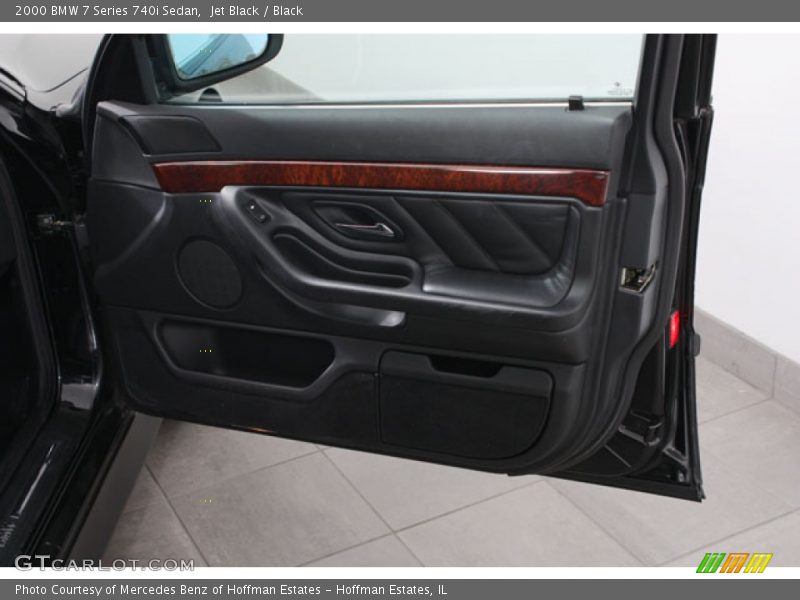 Jet Black / Black 2000 BMW 7 Series 740i Sedan