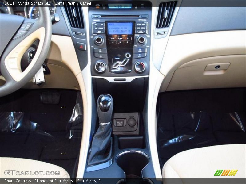 Camel Pearl / Camel 2011 Hyundai Sonata GLS