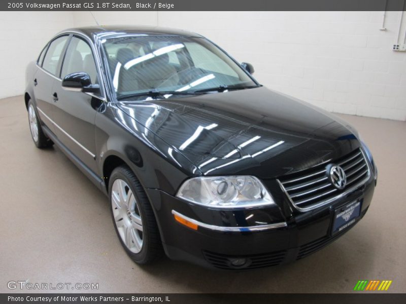 Black / Beige 2005 Volkswagen Passat GLS 1.8T Sedan