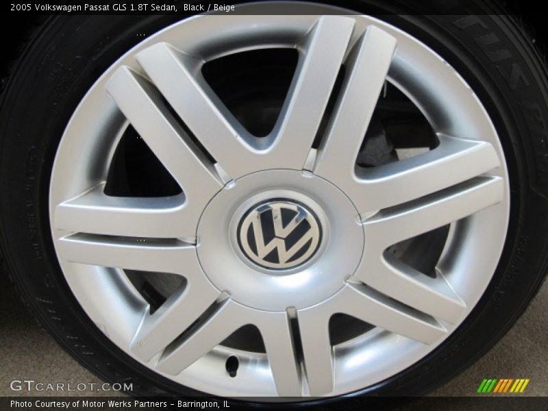 Black / Beige 2005 Volkswagen Passat GLS 1.8T Sedan