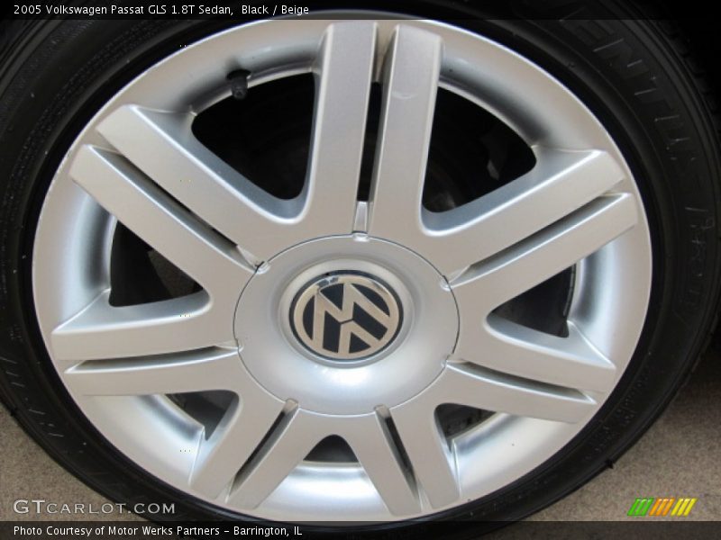 Black / Beige 2005 Volkswagen Passat GLS 1.8T Sedan