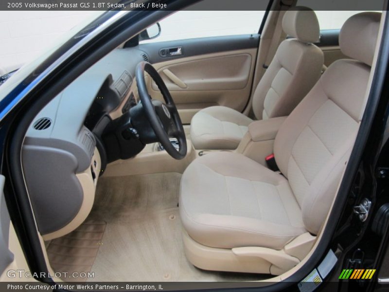 Black / Beige 2005 Volkswagen Passat GLS 1.8T Sedan
