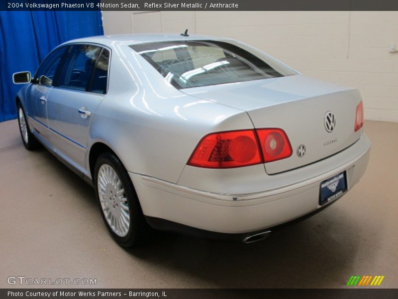 Reflex Silver Metallic / Anthracite 2004 Volkswagen Phaeton V8 4Motion Sedan