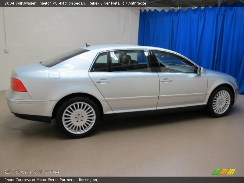 Reflex Silver Metallic / Anthracite 2004 Volkswagen Phaeton V8 4Motion Sedan