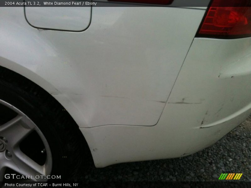 White Diamond Pearl / Ebony 2004 Acura TL 3.2