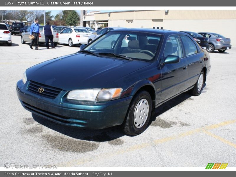Classic Green Pearl / Beige 1997 Toyota Camry LE