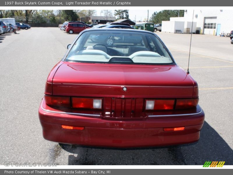 Light Toreador Red Metallic / Graphite 1997 Buick Skylark Custom Coupe