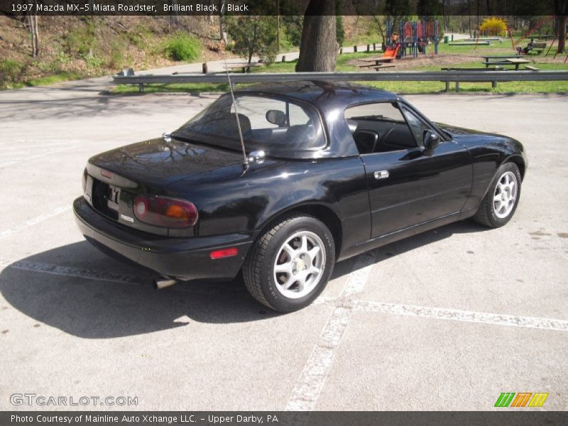 Brilliant Black / Black 1997 Mazda MX-5 Miata Roadster