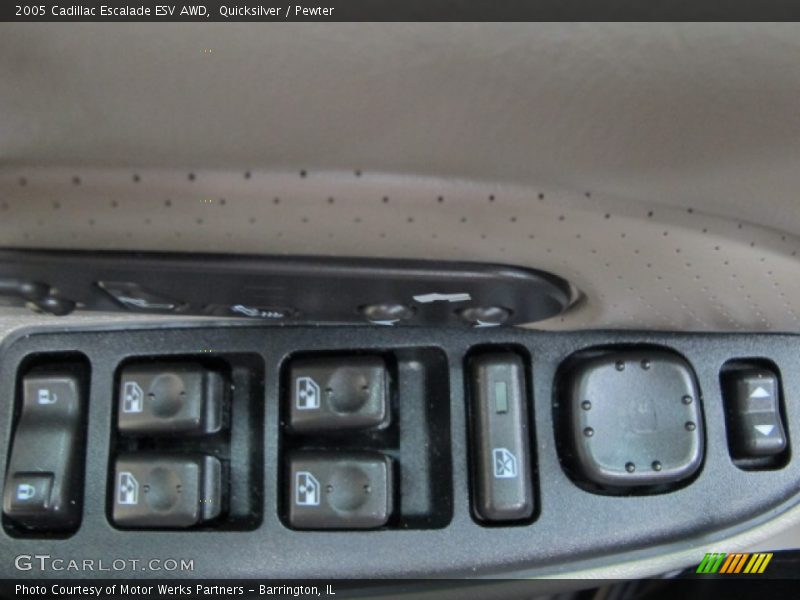 Quicksilver / Pewter 2005 Cadillac Escalade ESV AWD