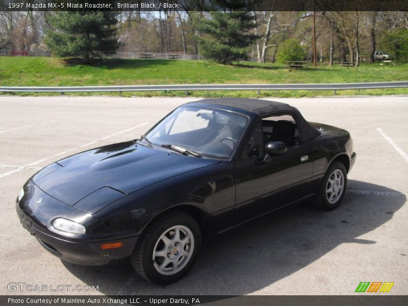 Brilliant Black / Black 1997 Mazda MX-5 Miata Roadster